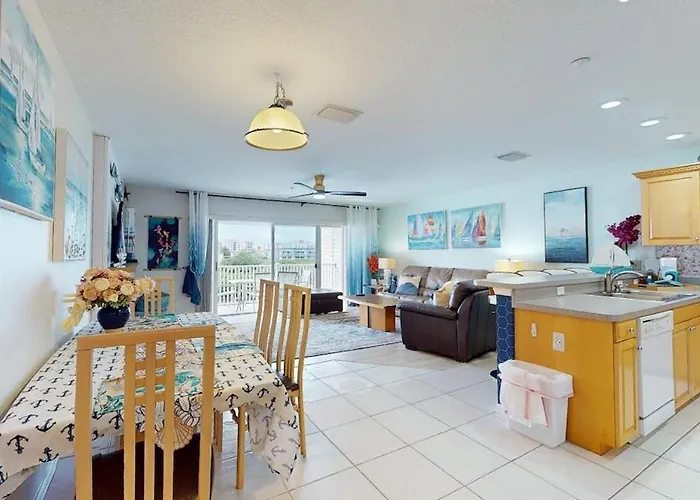 Amazing Views & Steps To 2b-2bath-pool - 207 *